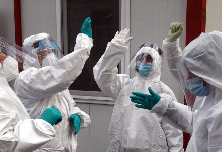 Кабинети за диагностика на пациенти с грипоподобни симптоми отвориха в общински ДКЦ в София