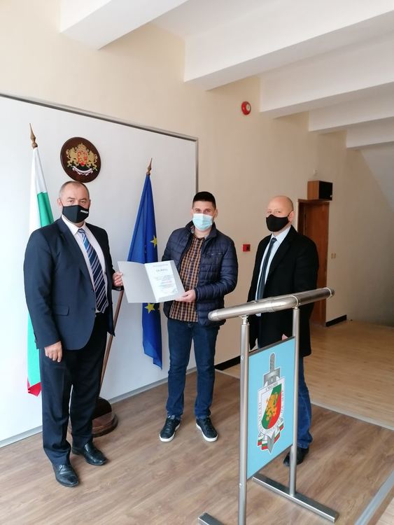 IT-специалистът Стилян Узунски с грамота за заслуги от полицията