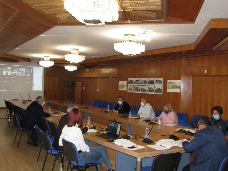 Строг контрол за спазване на противоепидемичните мерки в Смолянско