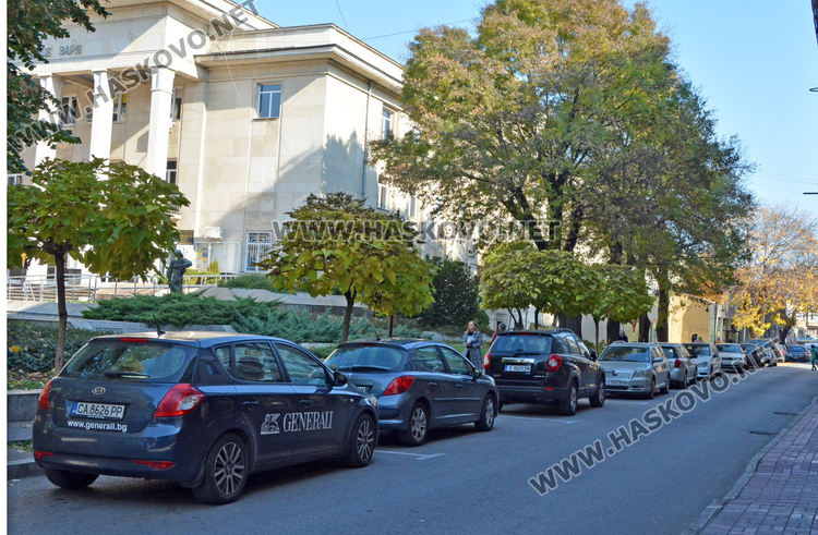 Паркоавтоматите с нова опция, подготвят синята зона за паркиране с SMS 