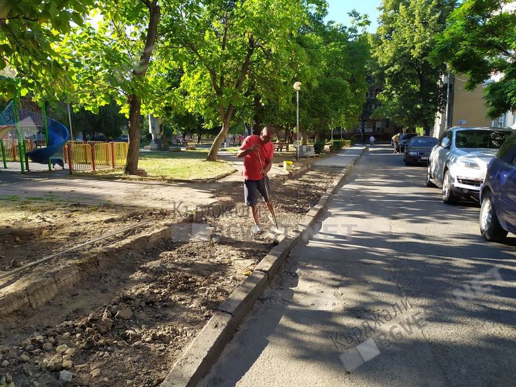 Ремонтът през август