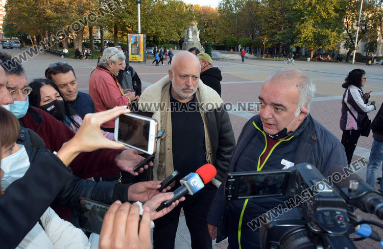 „Отровното трио“ на среща със съмишленици в Хасково, ще се борят за честни избори 