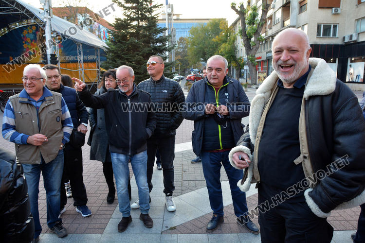 „Отровното трио“ на среща със съмишленици в Хасково, ще се борят за честни избори 