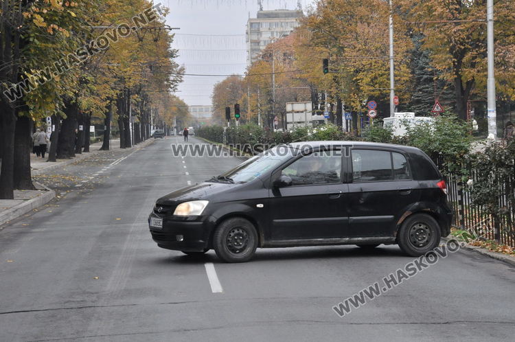Хасковлии: Коли пердашат през бордюрите на „Раковски“