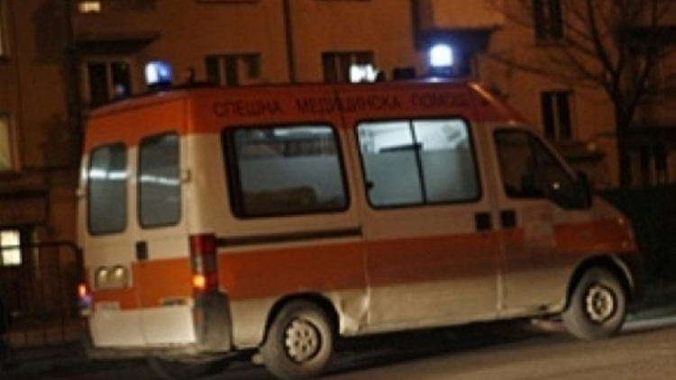 22-годишен младеж е в реанимация след тежка катастрофа снощи в района на летището