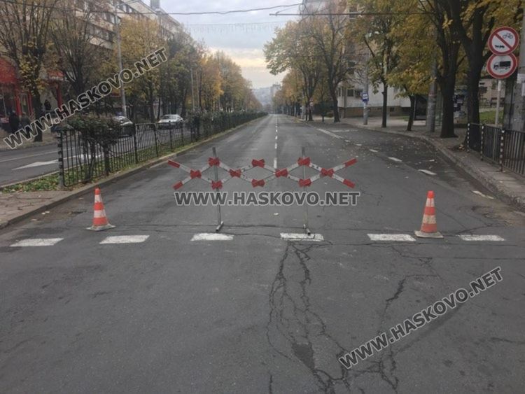 Хасковлии: Коли пердашат през бордюрите на „Раковски“