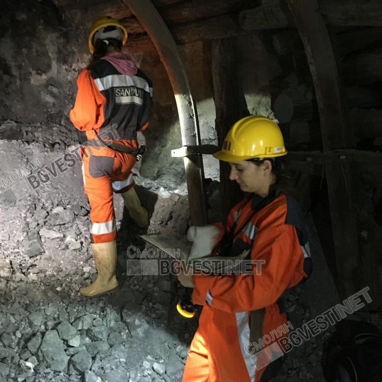 Миньори пострадаха при злополука в Мадан