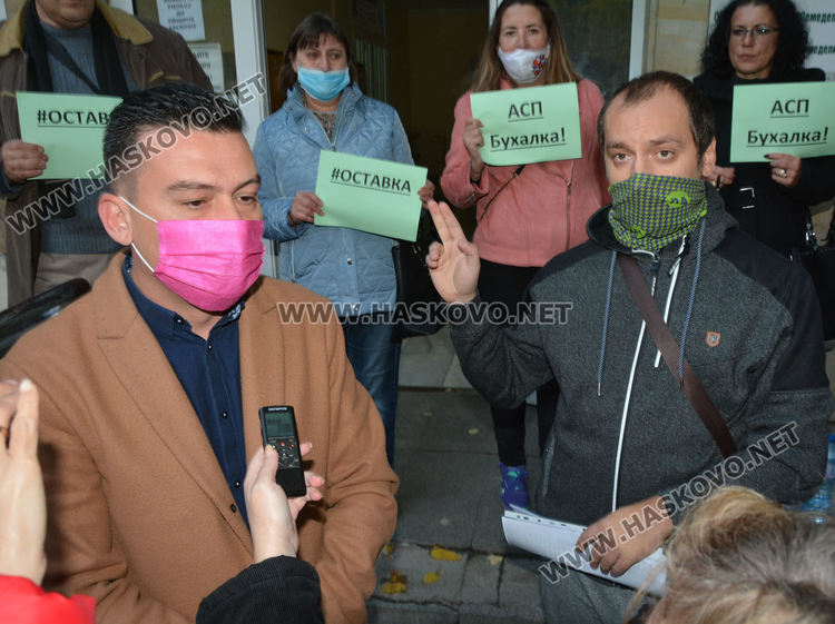 Станимир Стоянов и Тодор Топалов от "Да, България" /вдясно