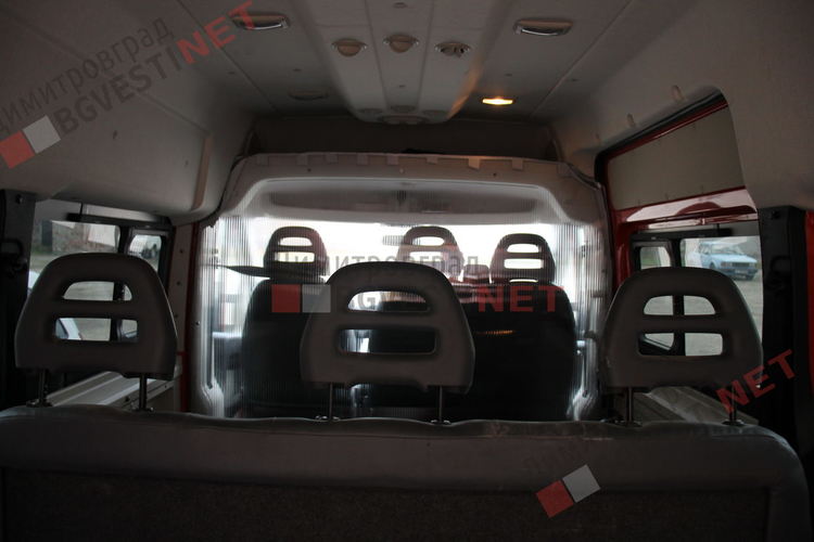 Димитровградските пожарникари в готовност да извозват пациенти с коронавирус 