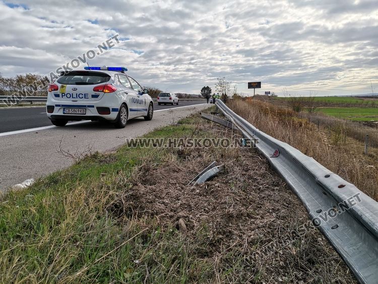 Жена пострада на магистралата при катастрофа заради насрещно движещ се автомобил 