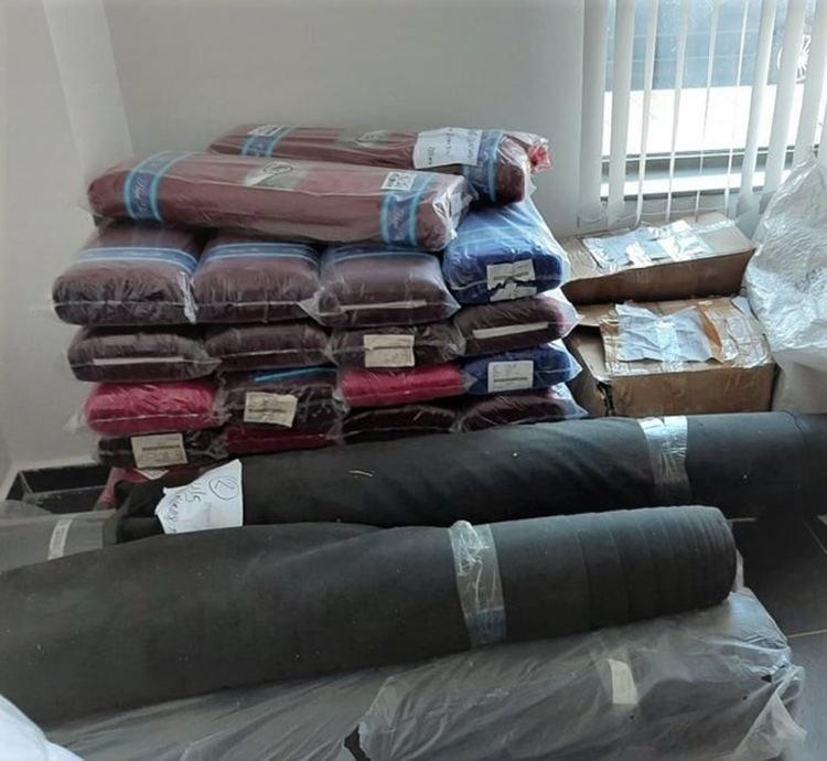 Митницата извади на търг конфискувани стоки при контрабанда