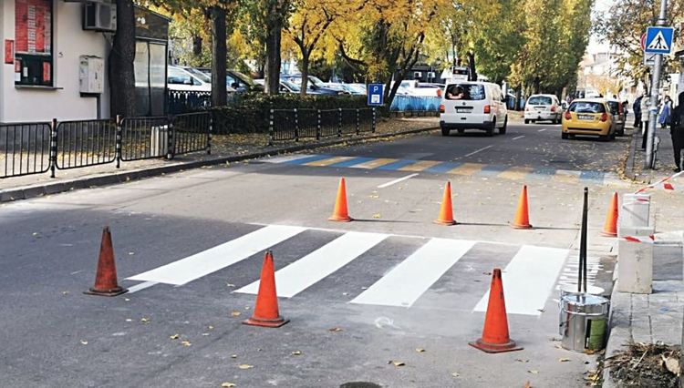 „Зебрата“ на бул.“България“ до полицията на ново място