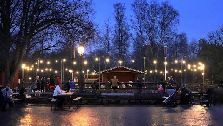 Стокхолм без коледен базар. Швеция с рекорден брой заразени за денонощие