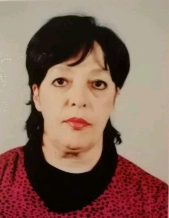 Радост Попова