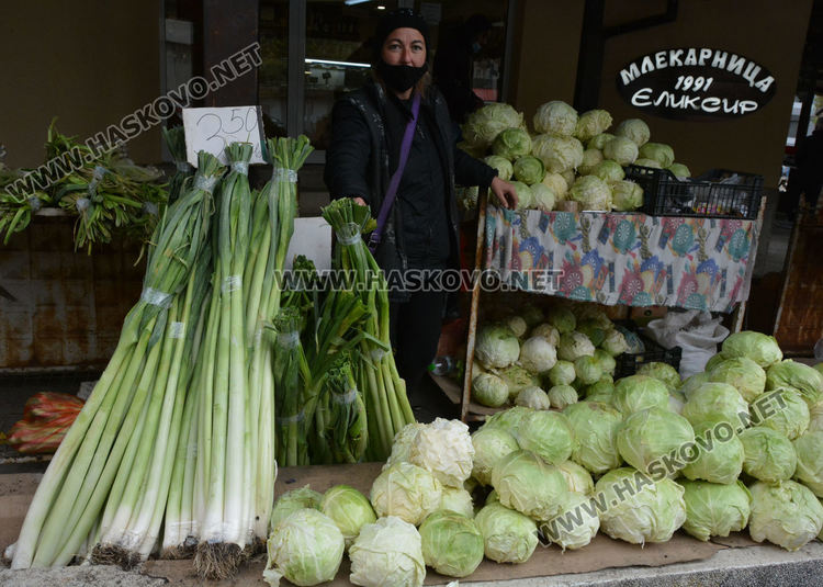 В сезона на киселото зеле: 30 %  от българите го приготвят като зимнина  
