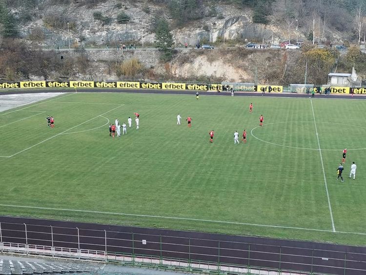 "Родопа-Смолян" с нова домакинска победа. Мачът се игра без публика