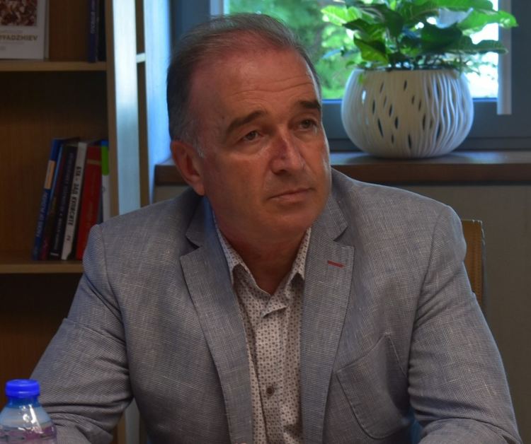 Кметът на Асеновград : "Нека си помагаме кой с каквото може"