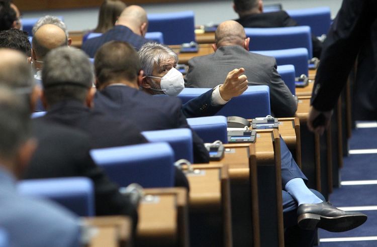 Преструктурирането на болниците ще става със заповед на министъра. Парламентът прие бюджета на НЗОК