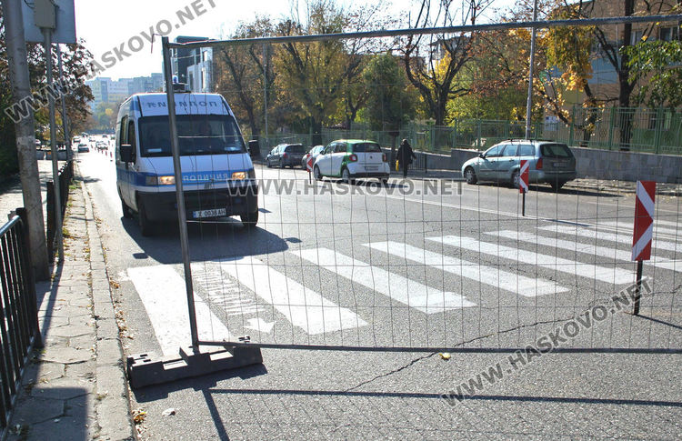 Затвориха част от бул. „Стефан Стамболов“ заради подмяна на водопровод