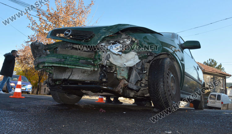 28-годишен пострада при катастрофа на ул. "Македония" 