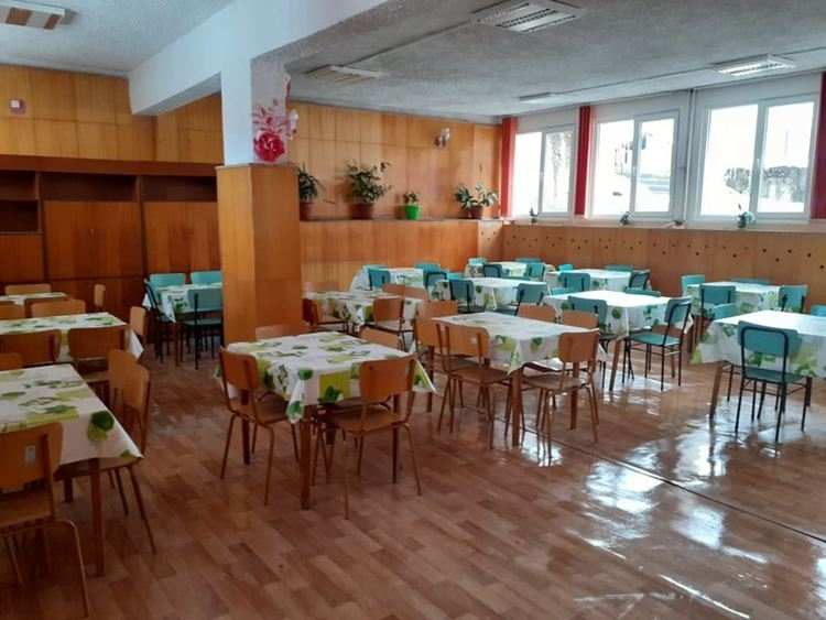 Обавяват ликвидация за общинското дружество "Ученическо и столово хранене"