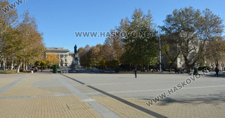 Заведенията, баровете, казината, училищата и градините остават затворени до 21 декември