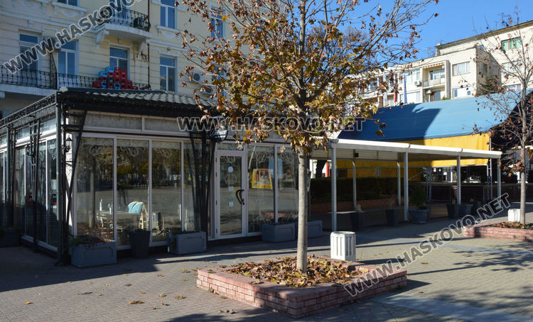 Заведенията, баровете, казината, училищата и градините остават затворени до 21 декември