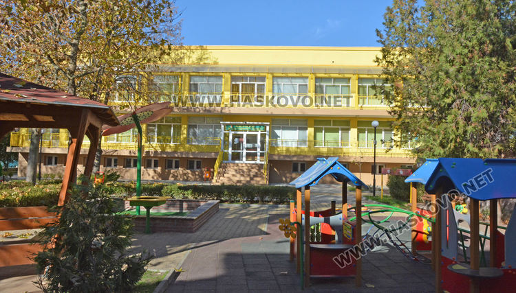 Заведенията, баровете, казината, училищата и градините остават затворени до 21 декември