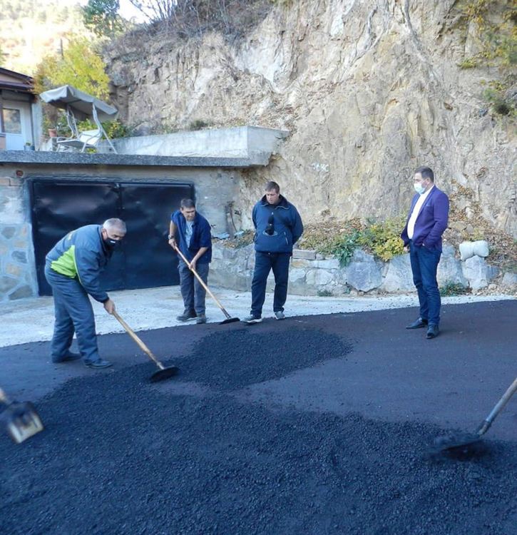 Приключи работата по водоснабдяването и асфалтирането в селата Ловци и Чурка