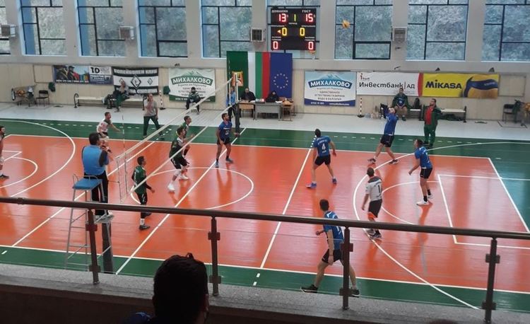 Волейболистите на "Родопа" направиха пълен обрат и спечелиха домакинската си среща с "Раковски 1964"