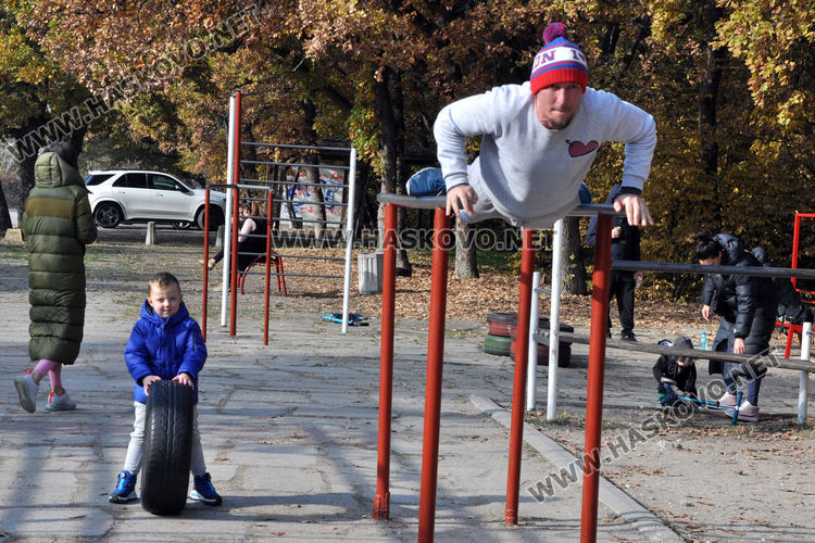 Хасковлии продължават тренировките на открито след затварянето на фитнесите