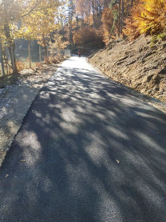 И в село Давидково се радват на нов асфалт