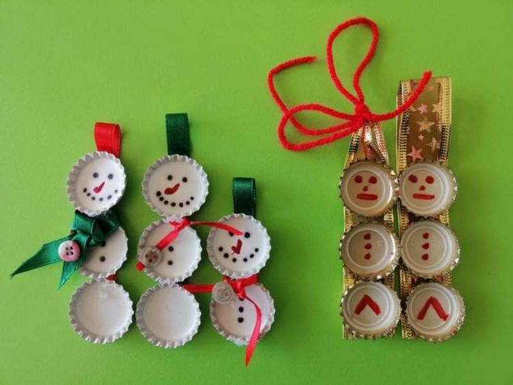 Стотици деца представиха коледна украса от рециклирани материали