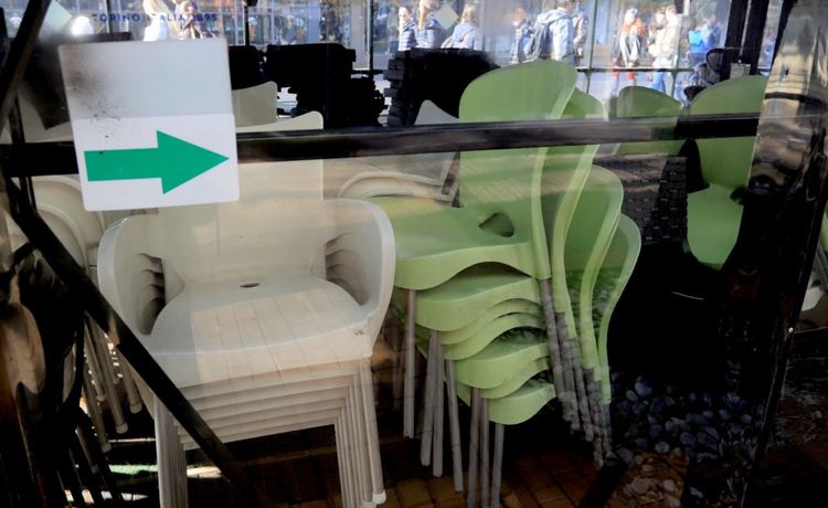 Доставките на храни по домовете вече ще бъдат облагани с 9% ДДС