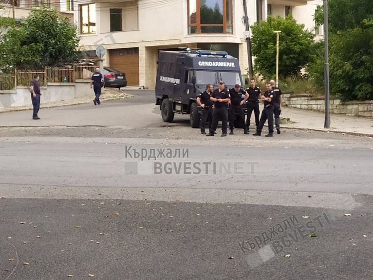 Полицията на крак за Студентския празник в Кърджали