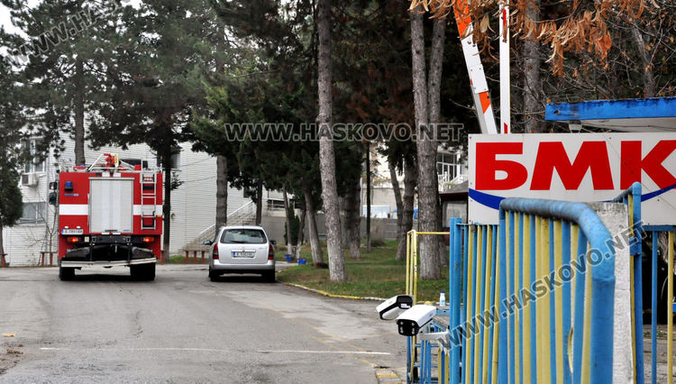 Пожар избухна в базата на БМК в Хасково