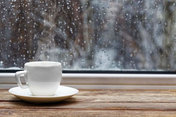 Топъл вятър от юг носи затопляне