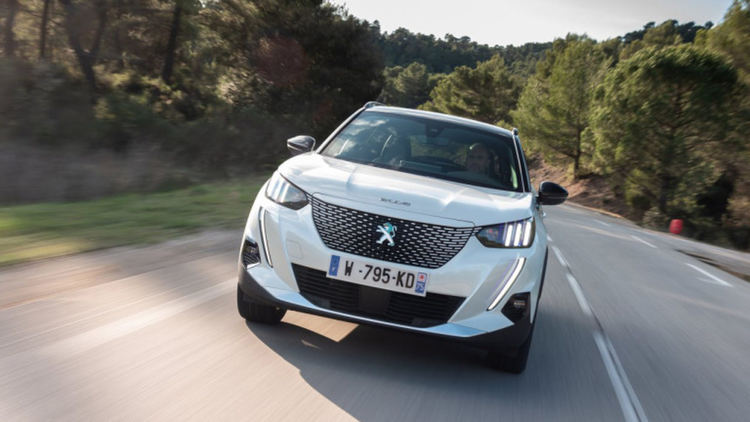 Peugeot e-2008 - защо един джип може да бъде градски