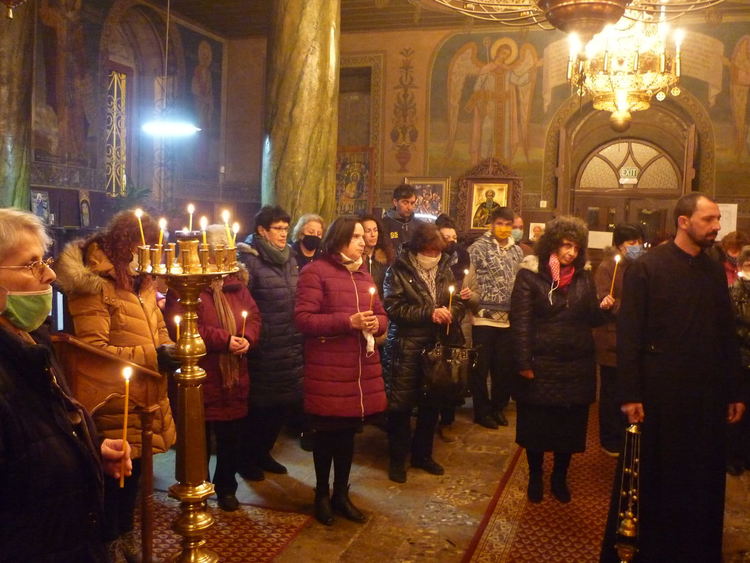 Храм „Св. Николай Чудотворец“ в Смолян отпразнува тържествено своя покровител
