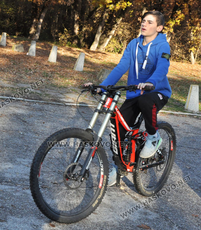 12-градусовите температури днес по обяд "заведоха" хасковлии на „Кенана“