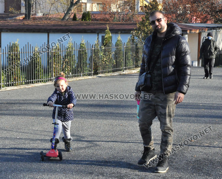 12-градусовите температури днес по обяд "заведоха" хасковлии на „Кенана“