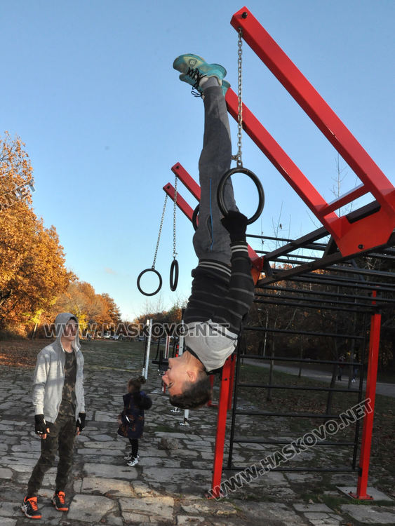 12-градусовите температури днес по обяд "заведоха" хасковлии на „Кенана“