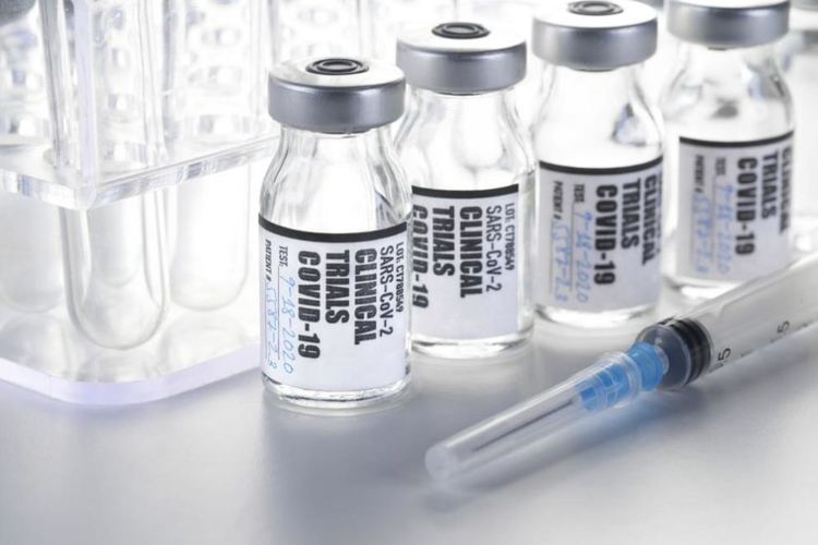  Алкохолът е забранен при ваксиниране срещу COVID-19