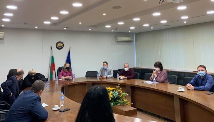 Медицинският щаб обсъди ситуацията с разпространението на Ковид-19 в областта и подготовката за предстоящото ваксиниране