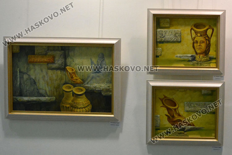  Двама юбиляри в Коледната изложба на Хасковските художници