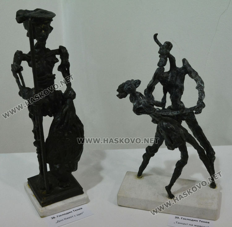  Двама юбиляри в Коледната изложба на Хасковските художници