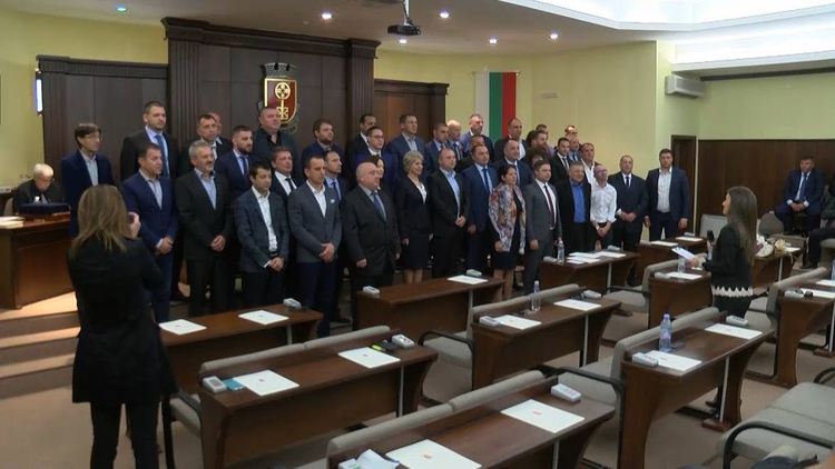 Съветникът Пеев за новата сесийна група "За Хасково": Колекционирам бивши кметове