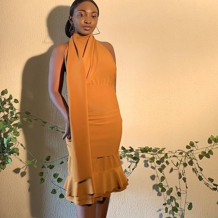 Млада дизайнерка създава тоалети трансформери