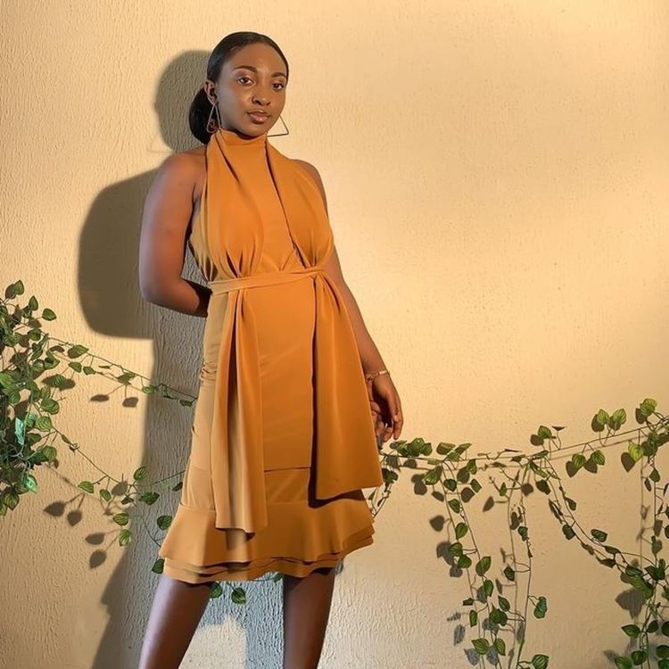 Млада дизайнерка създава тоалети трансформери