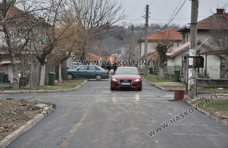 Преасфалтираха улица с нова канализация в „Болярово“